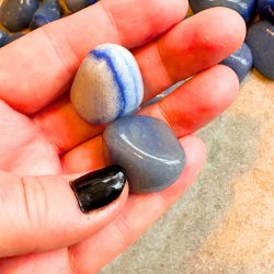 Bl aventurin Lommesten