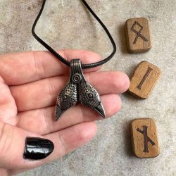 Ravnehoved halskde i stl