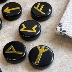 Runest i Sort Obsidian